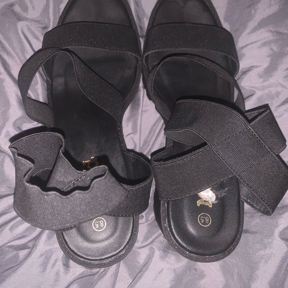 Chic Black Women's Sandals